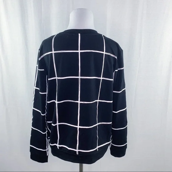 Apt. 9 black windowpane pattern floral detail sweatshirt - Picture 6 of 11
